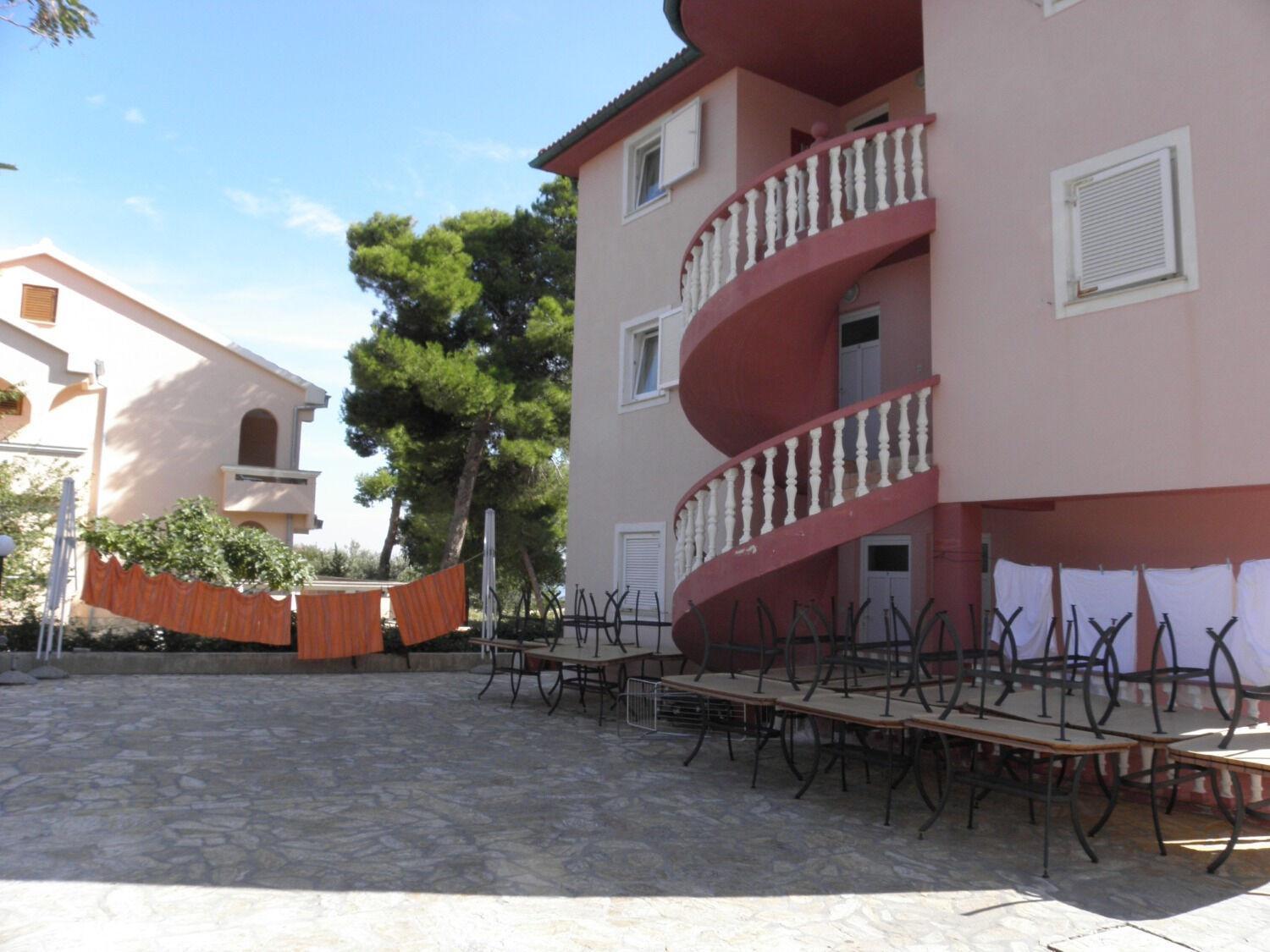 Apartment Monika Vir Luaran gambar