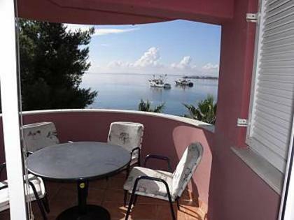 Apartments Monika - 10M From Sea Vir Luaran gambar